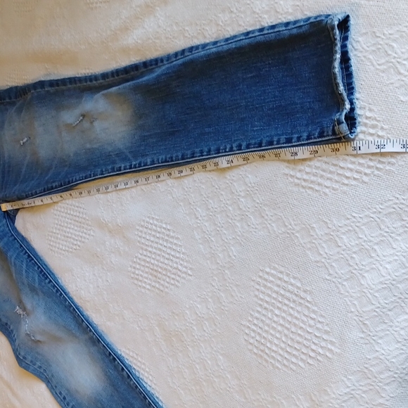 AE Skinny distressed jeans Size 4 - Picture 10 of 15